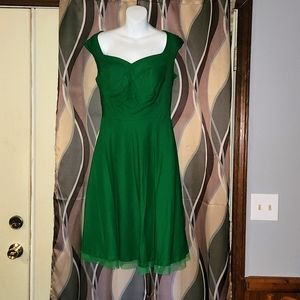 NWOT Vintage Hepburn 50's Style Sleeveless Green Dress